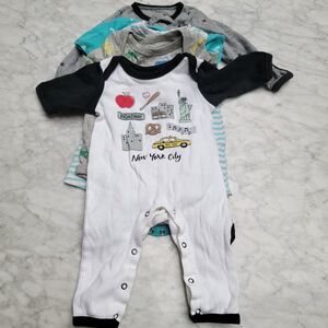 Bundle of x5 100% Cotton GAP Onesie, Cloud Island Onesie & Absorba Onesie 0-3 M